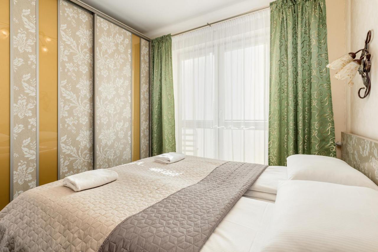 Osiedle Bocianie Gniazdo By Noclegi Renters Kołobrzeg Exterior foto